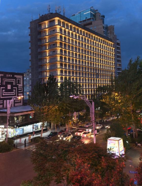 هتل Ani Plaza Yerevan